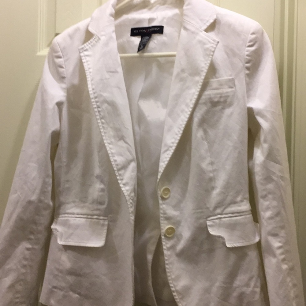 Flash Sale New York & Company blazer